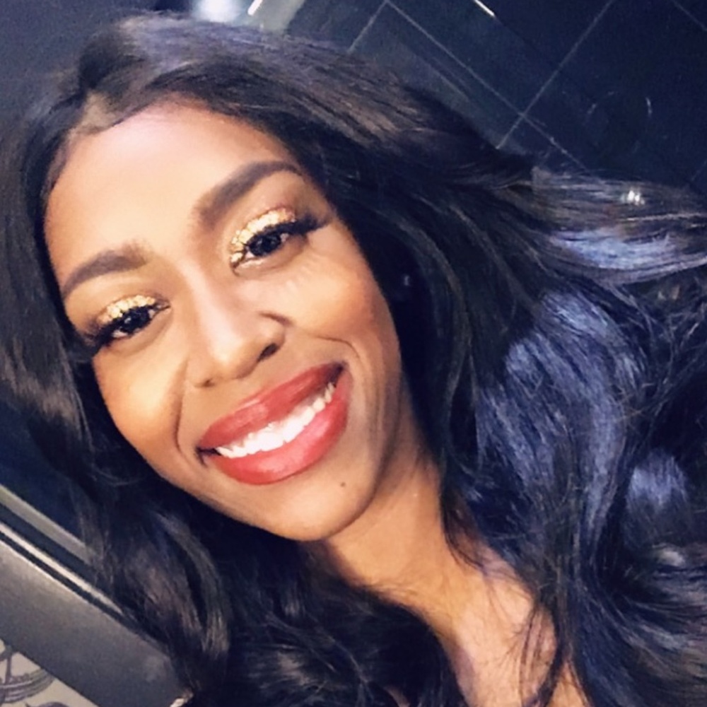 Meet your Posher, Maria